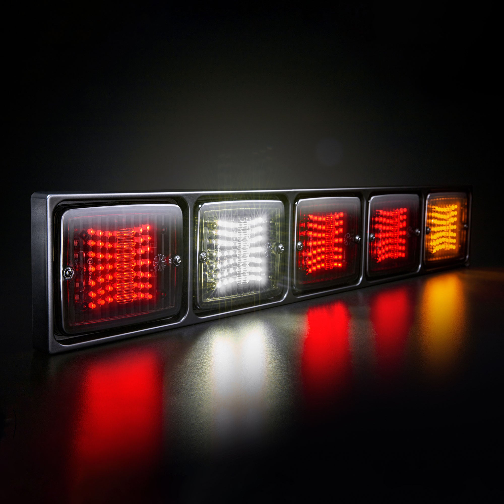 Strands IZE LED Mounting Frame / 5 Lamp Version -