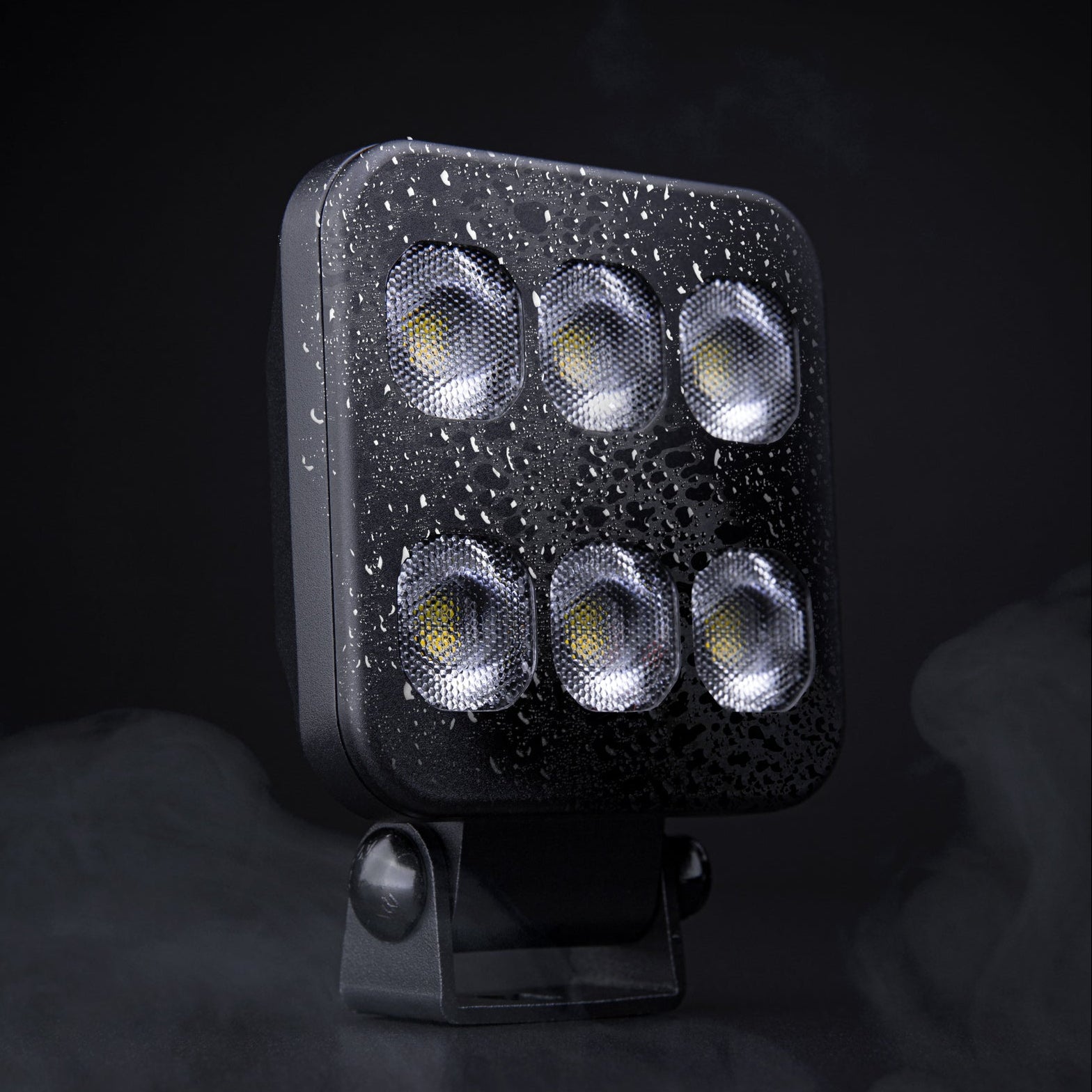 strands-dark-night-hard-core-work-light