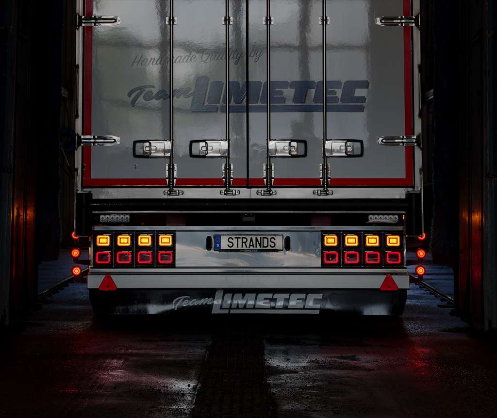 Strands FOR9T Illusion Indicator Light with Dark Lens