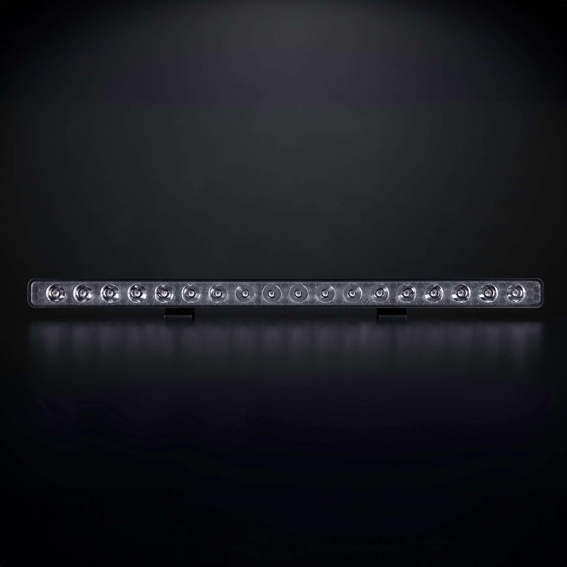 Strands Nuuk E-Line Low Profile LED Light Bar / 20" UK + Ireland