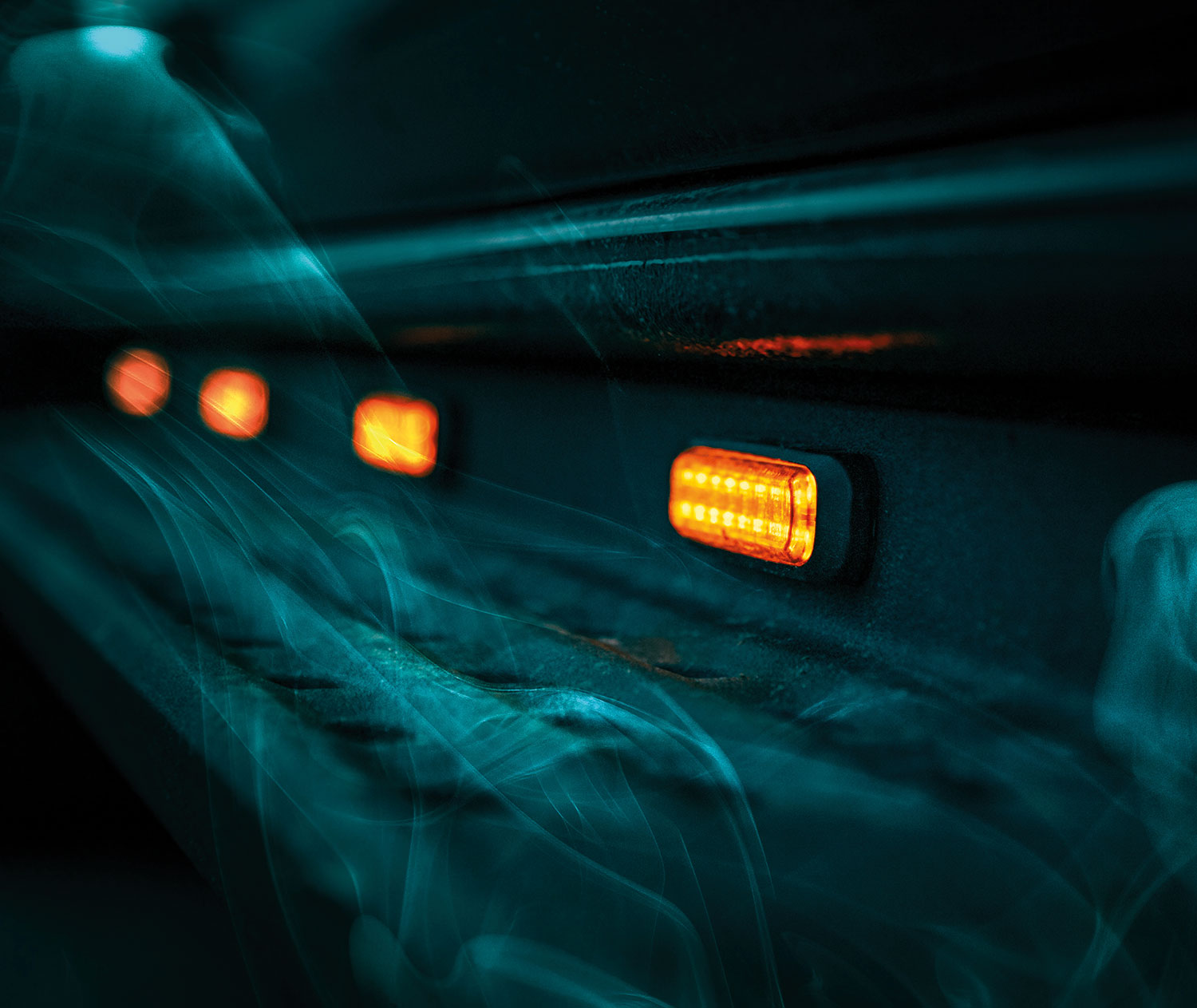 Strands Dark Knight with Stop, Tail & Indicator Light