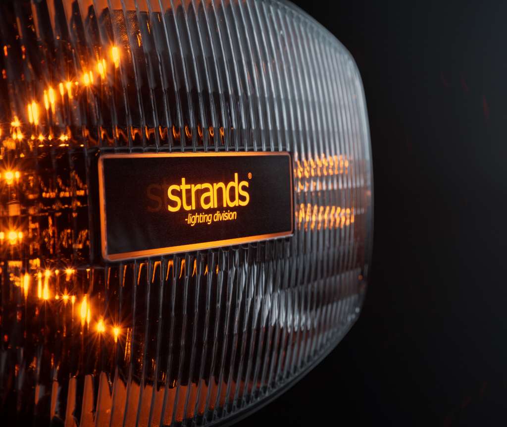 Strands IZE LED OG Oval Driving Light / 9"