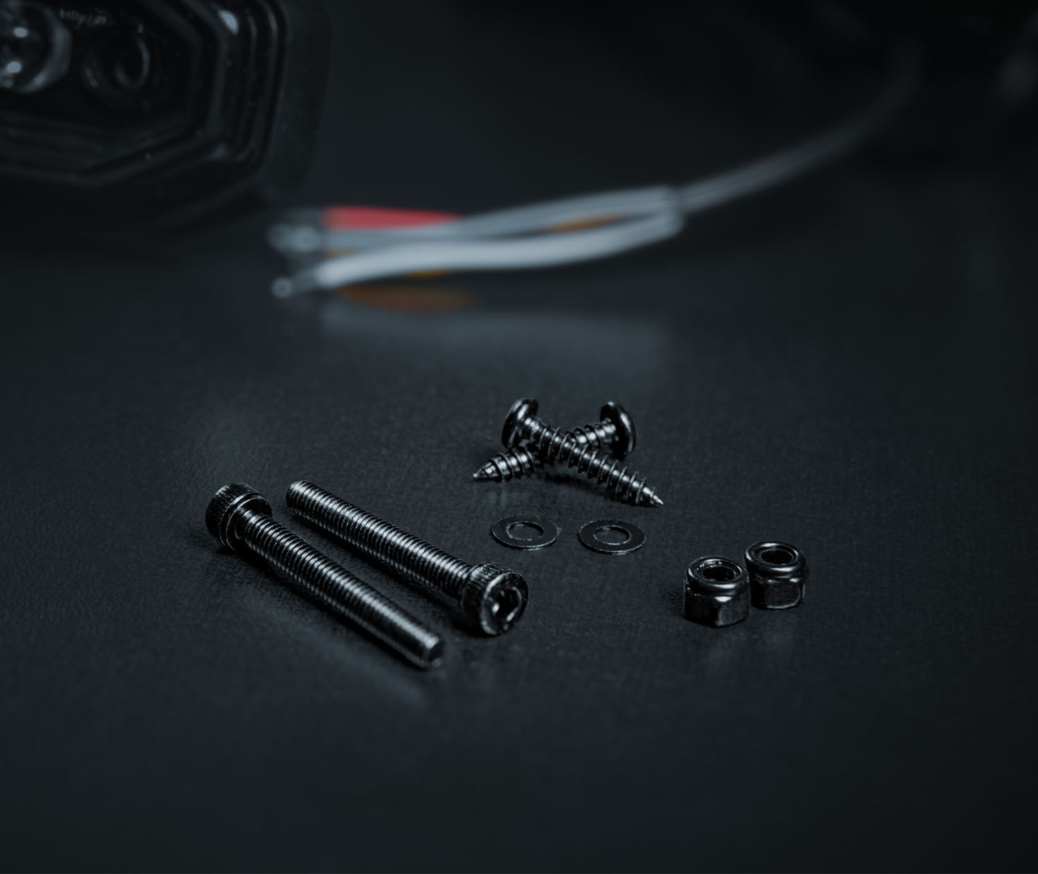 Strands FOR9T Aura Marker Light with Strobe UK + Ireland