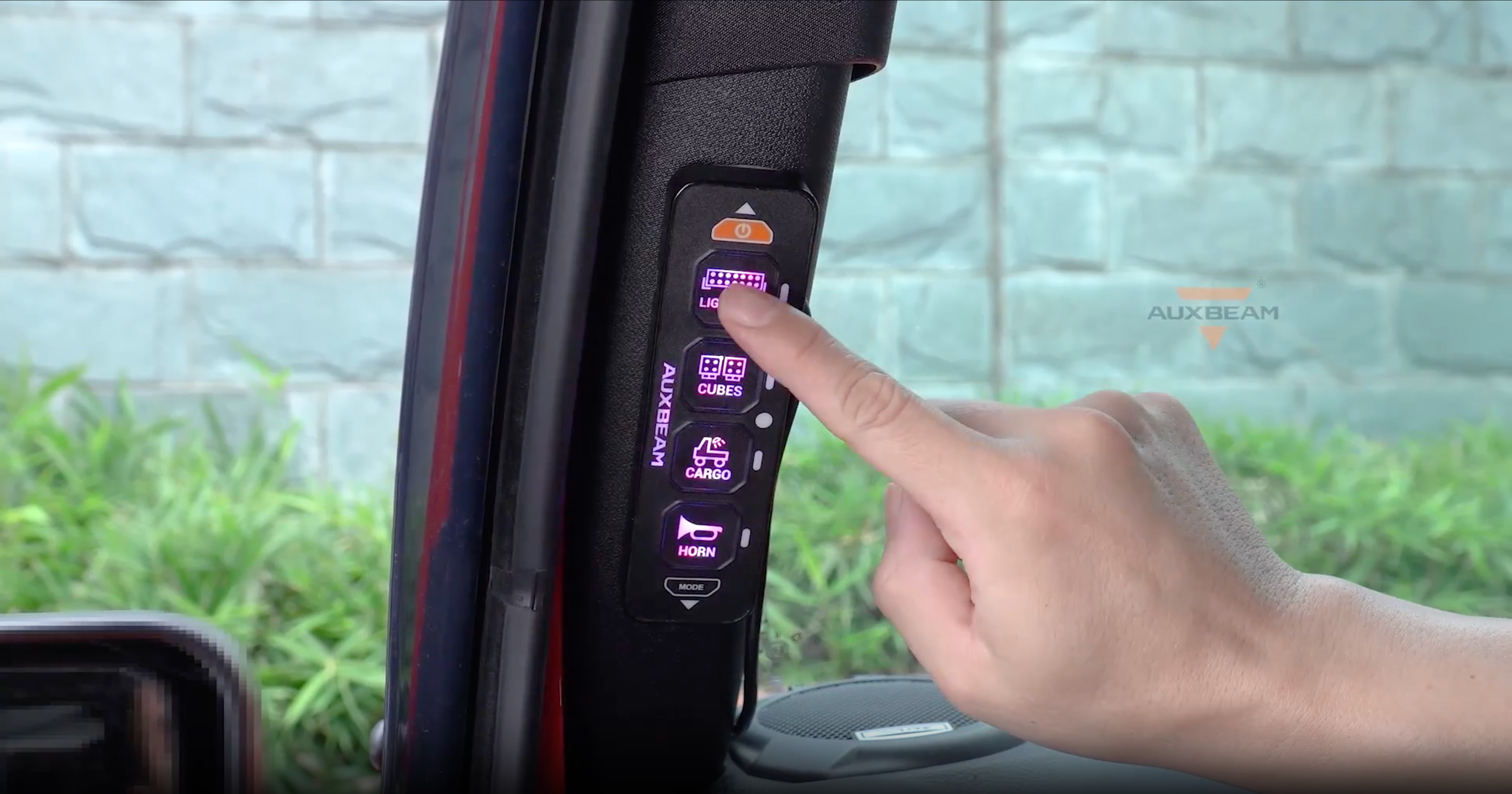 Slim Auxbeam 4 Way Control Switch Panel – QP011664 AS-R40 Series mounted on dash UK + Ireland