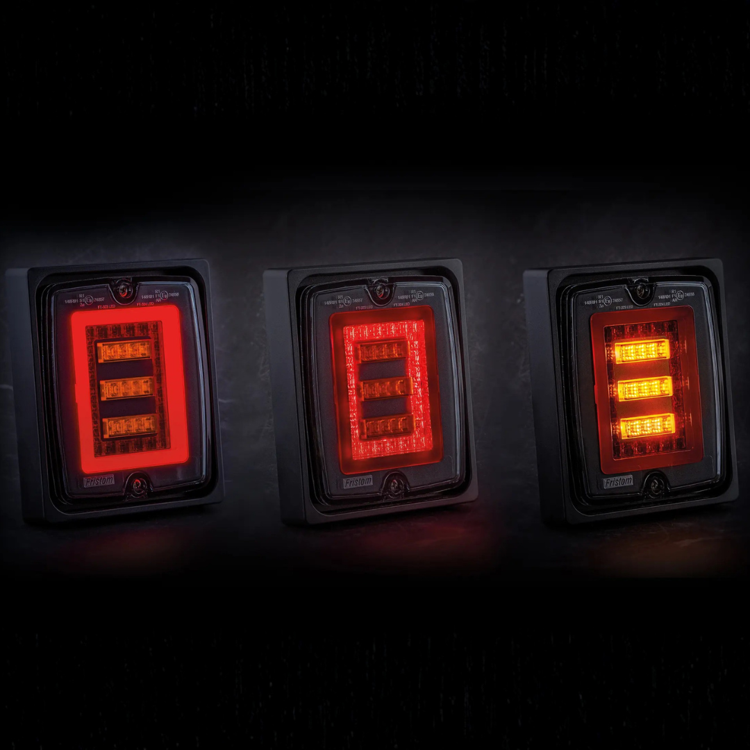 Fristom FT-323 Block Lamp con luz de freno, luz de posición e indicador, similar a las luces traseras Ledson Breeze Strands IZE.