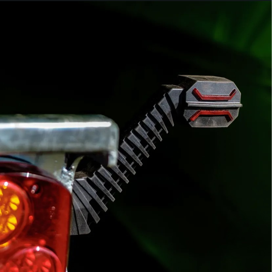 Dragon Outline Stalk Marker Lamps / Long 200mm
