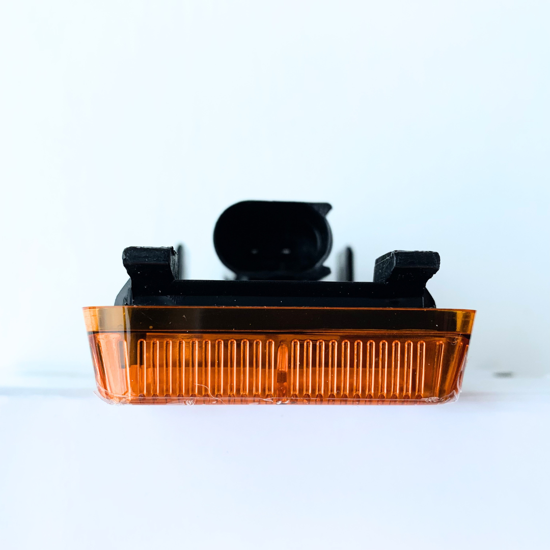 scania renault volvo truck side marker light amber orange connector clip UK + Ireland