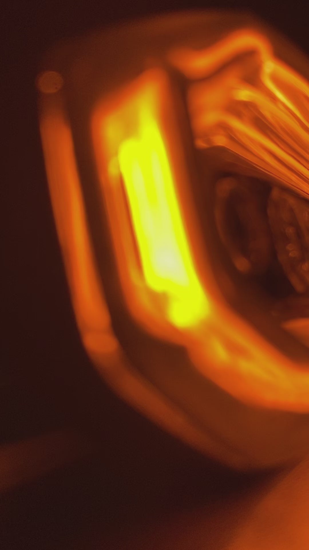 Strands FOR9T Aura Marker Light with Strobe UK + Ireland