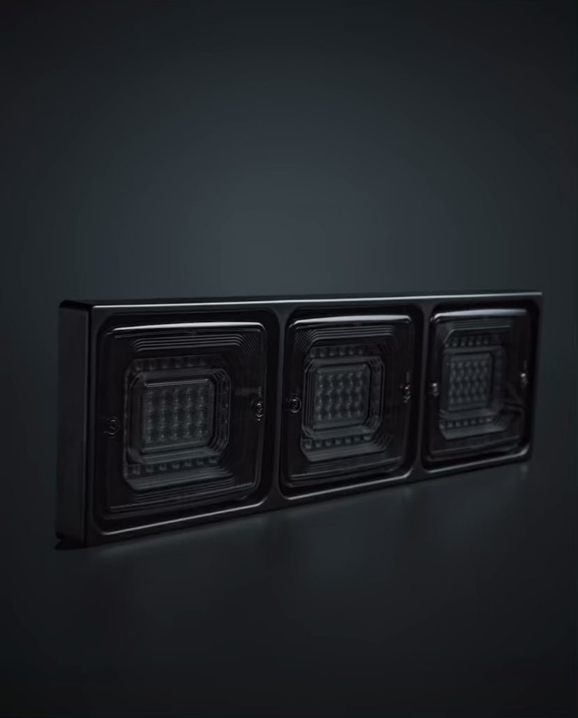 Strands FOR9T Illusion brake tail Light with Dark Lens