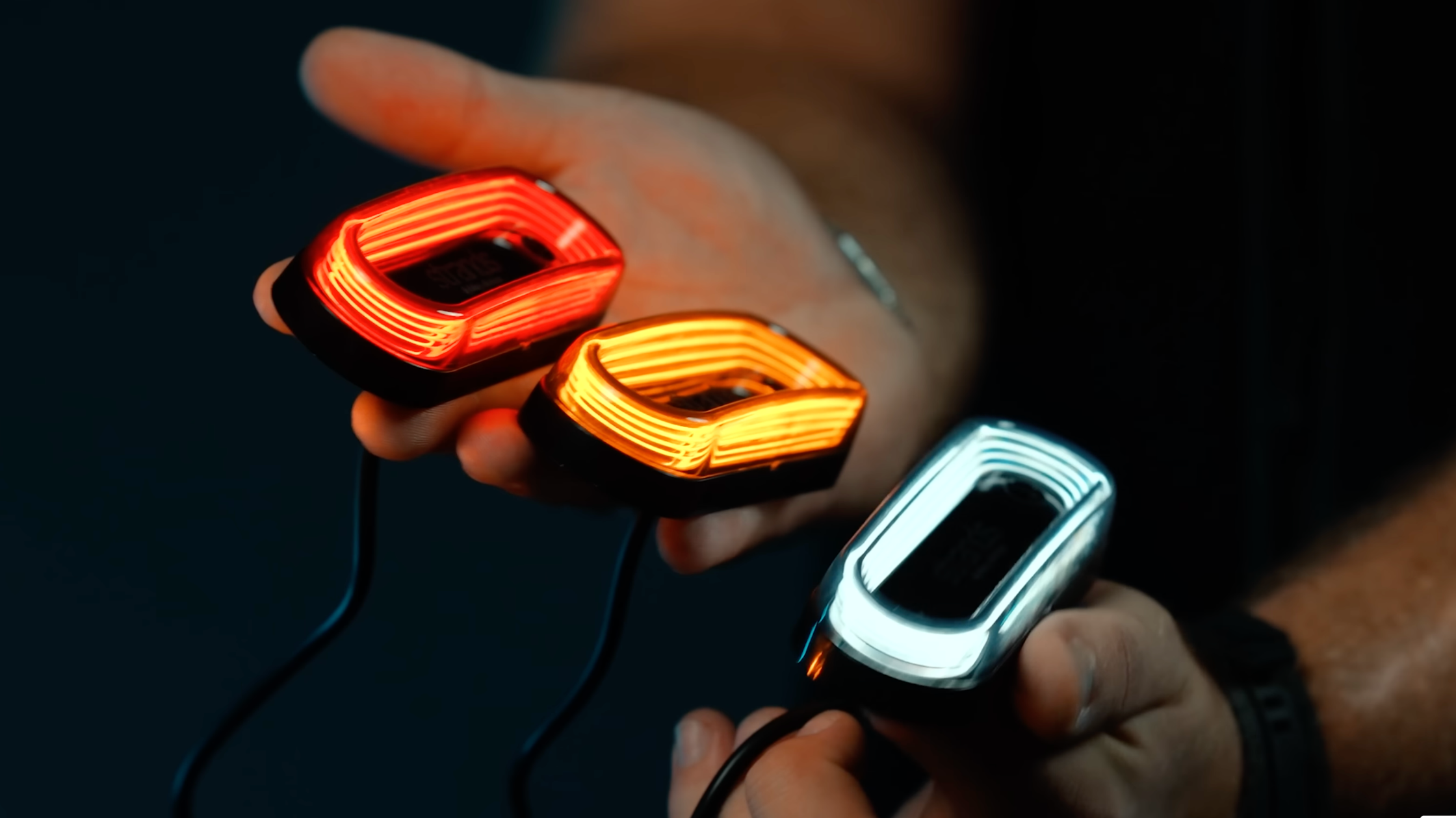 Strands FOR9T Gravity Oval Marker Lights