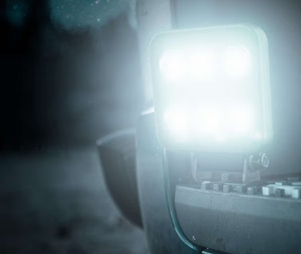 Strands Dark Knight Hardcore LED Worklight