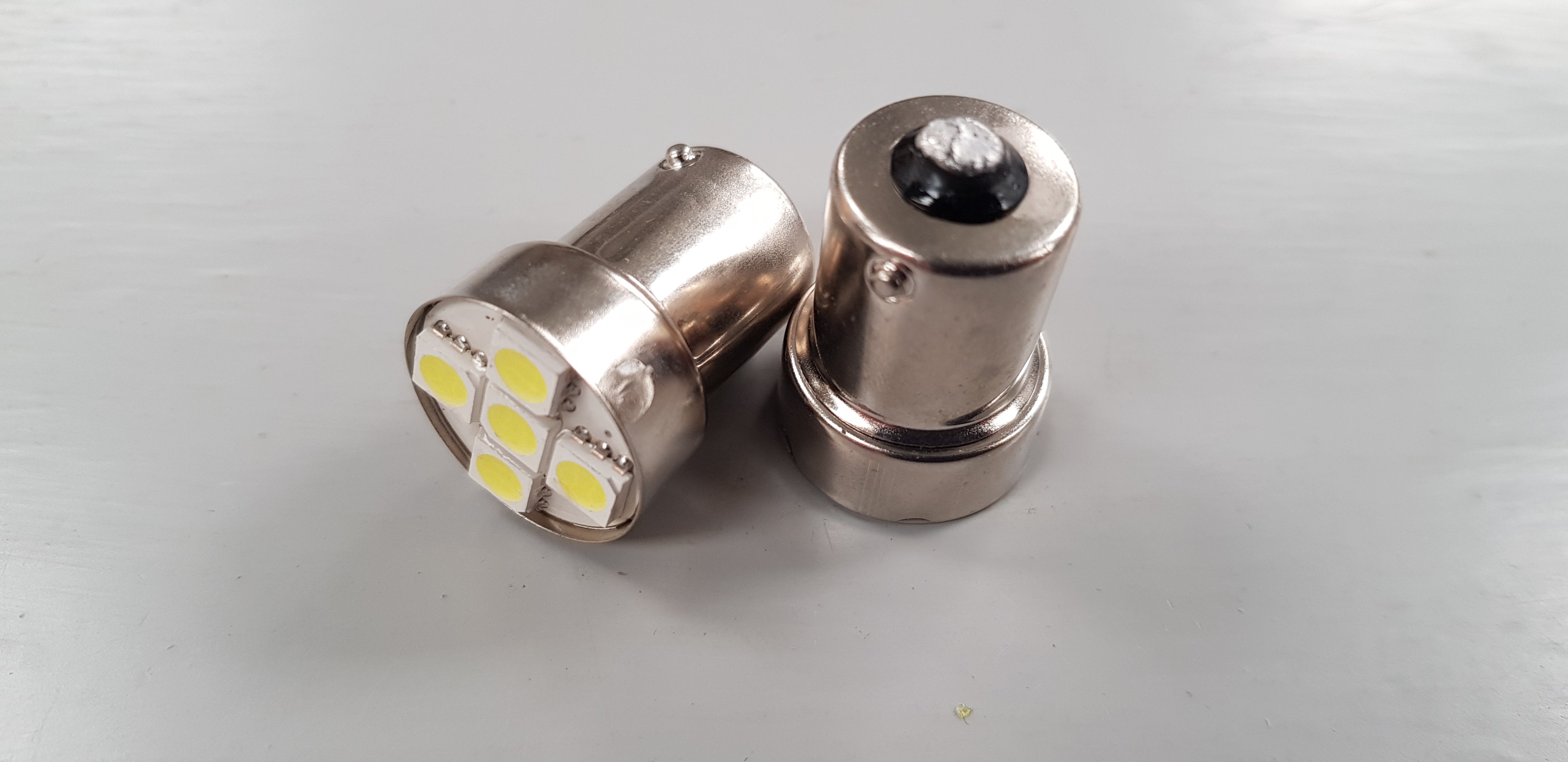 LED enkeltkontakt baglygtepærer erstatter 149 blinklys / indikatorpakke med 2 - 24v LED-pærer - LED-pærer - spo-cs-dis