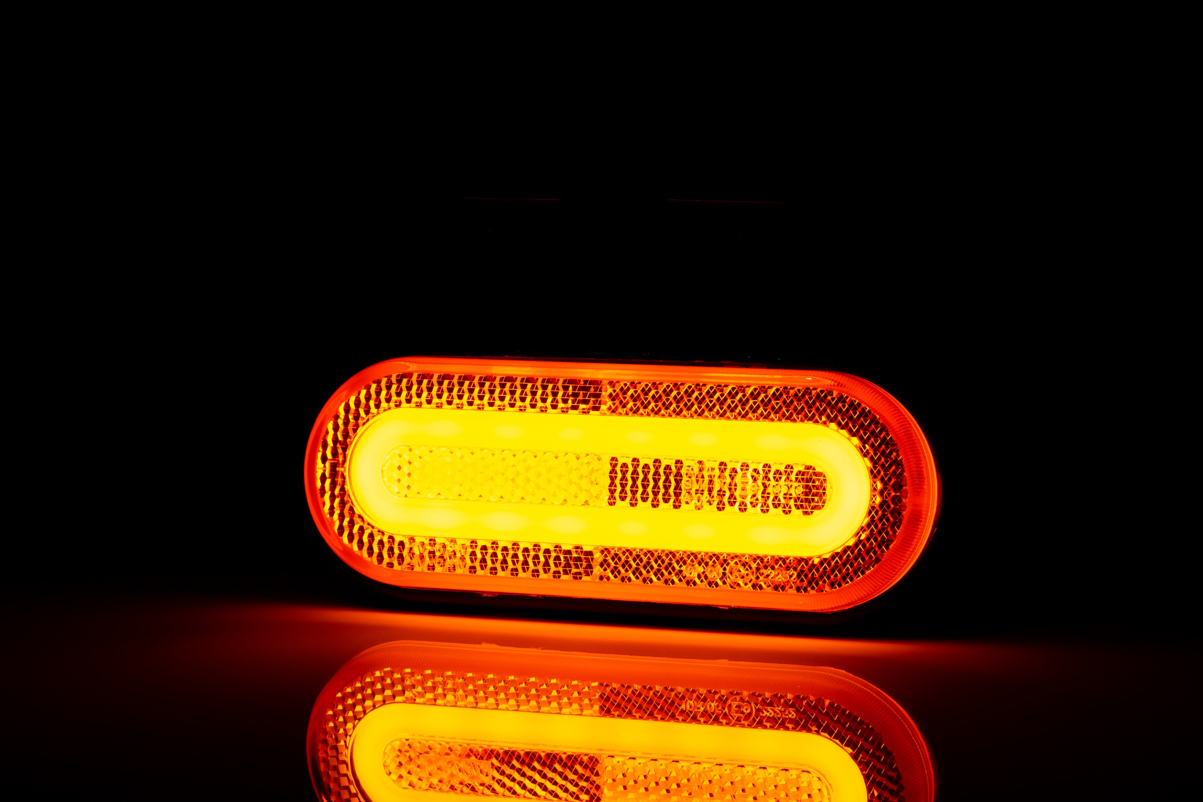 Fristom FT-072 LED-markeringslys med neonperimeter - Fristom - spo-cs-deaktivert - spo-standard - spo-deaktivert - spo-noti