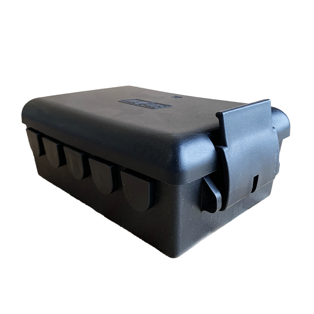 Junction Box For Trailers Blade Type - spo-cs-disabled - spo-default - spo-disabled - spo-notify-me-disabled