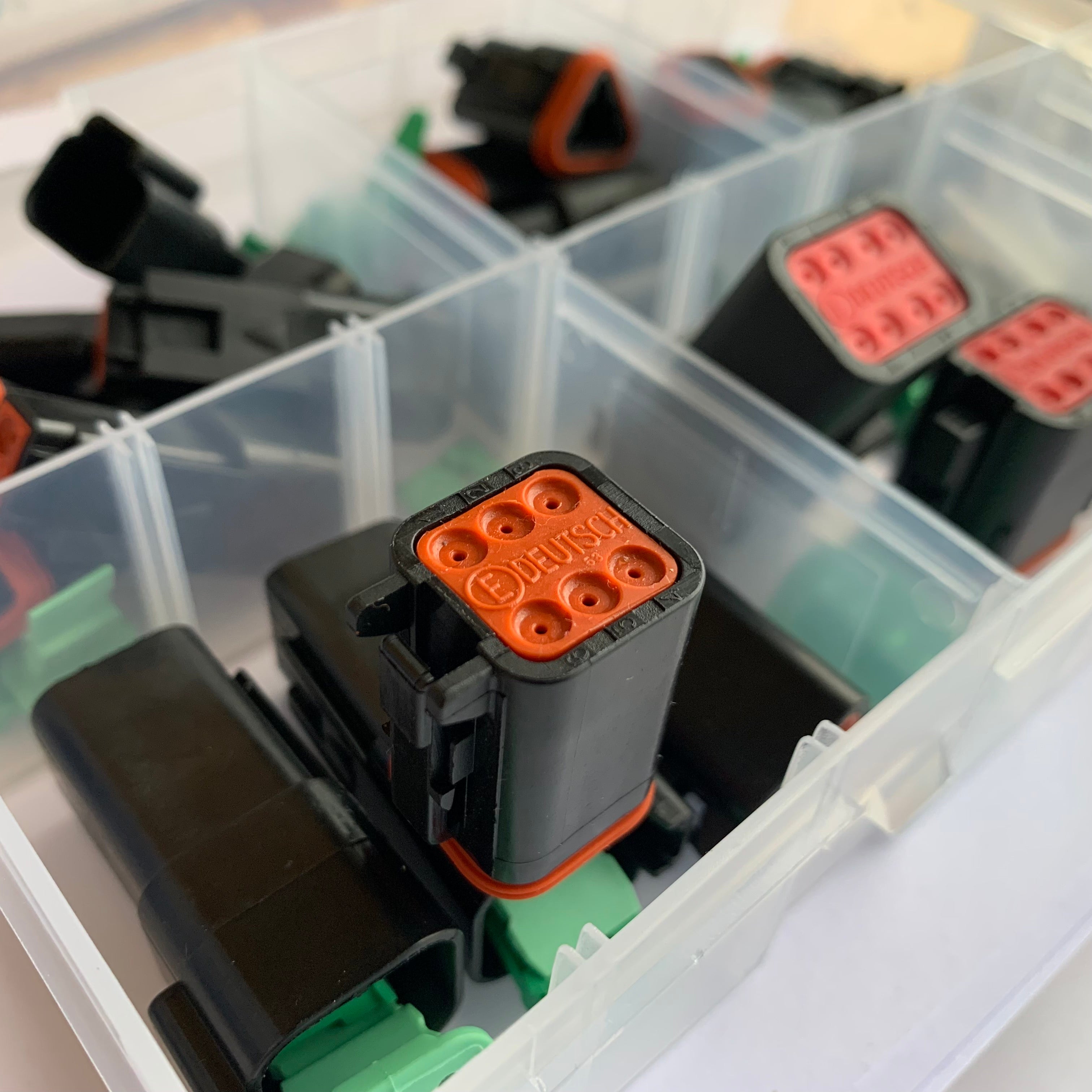 Assorted Box of DEUTSCH Connectors DT Series / 144 Pieces - bin:y10 - spo-cs-disabled - spo-default - spo-enabled - spo